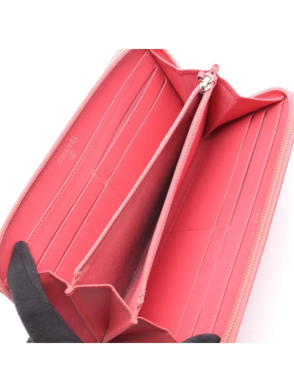 Chanel Round Wallet CC Logo Pink Caviar Leather CC